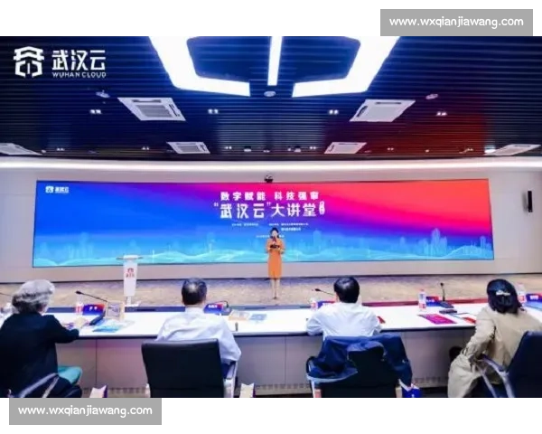 郭晨冬与新兴媒体的深度对话：探索数字时代的变革与机遇