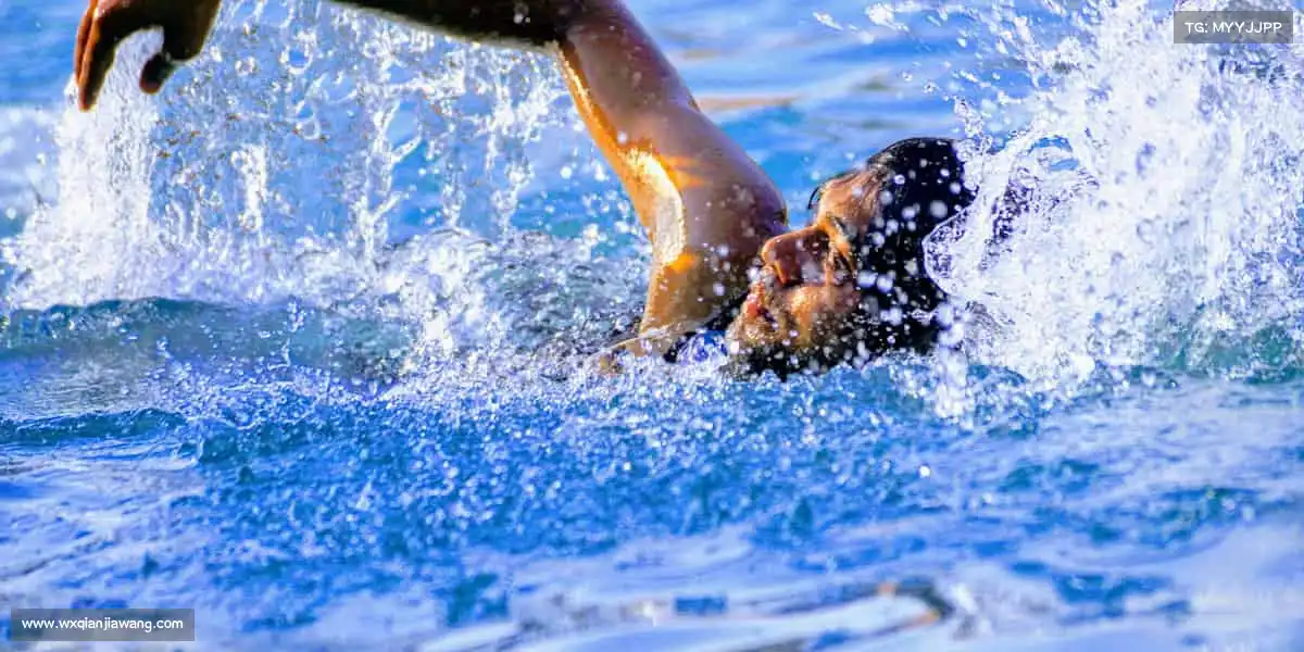 <strong>必一运动</strong>🏃♂️运动不止，热爱无界 —— 你的体育主场，此刻启程！